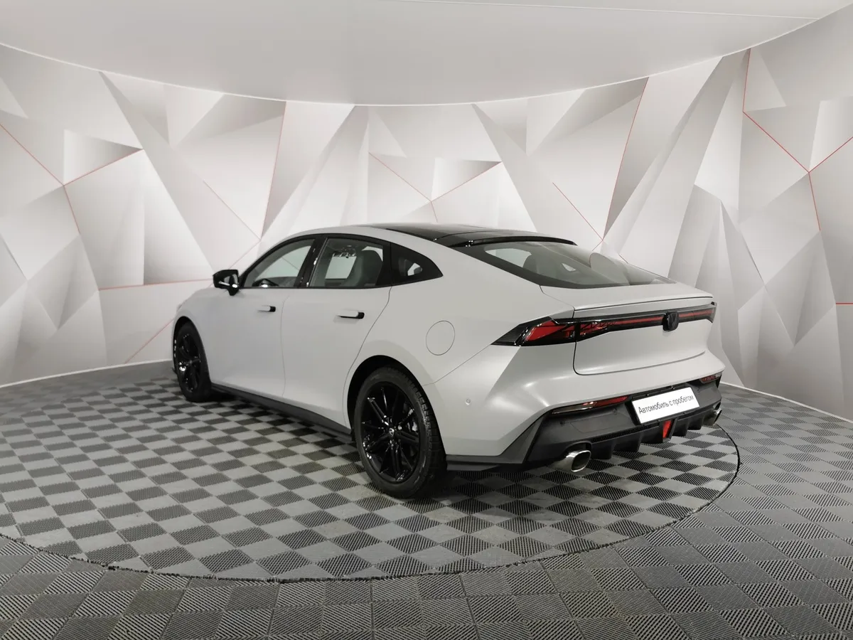 Changan UNI-V 1.5 AMT (181 л.с.) Tech Серый в АВИЛОН. Слайд №4