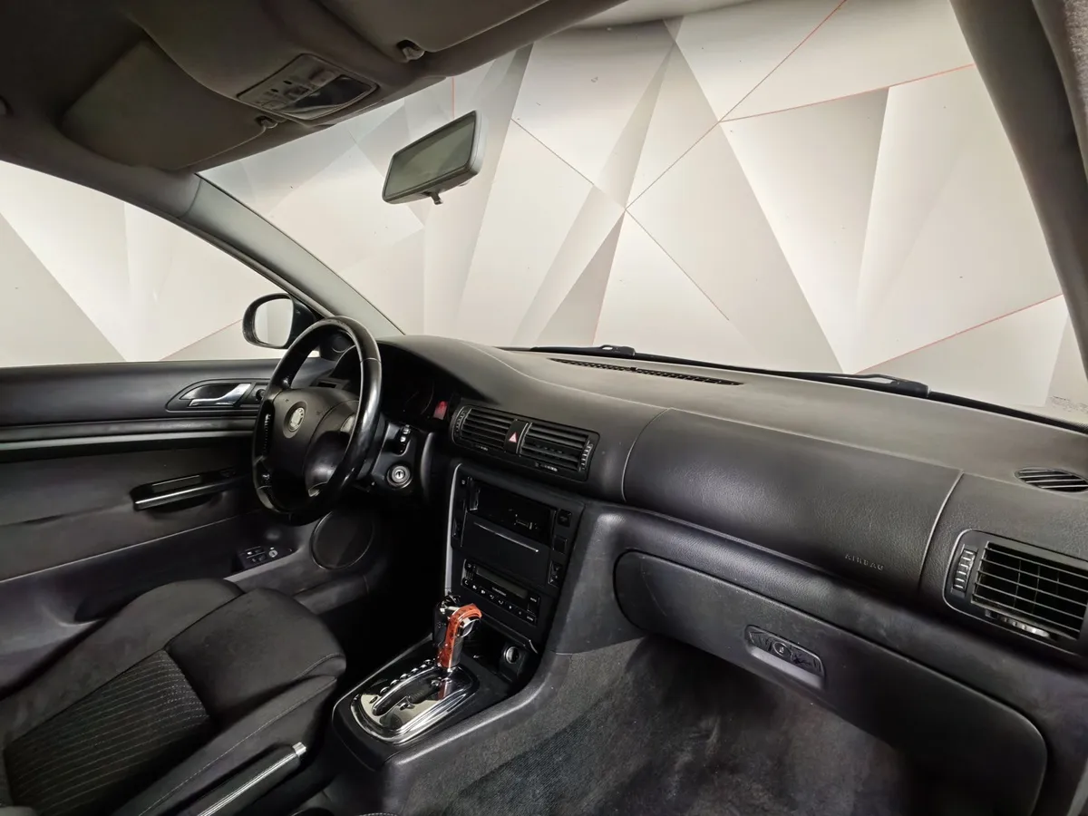 Skoda Superb 1.8T Tiptronic (150 л.с.) Серый в АВИЛОН. Слайд №11