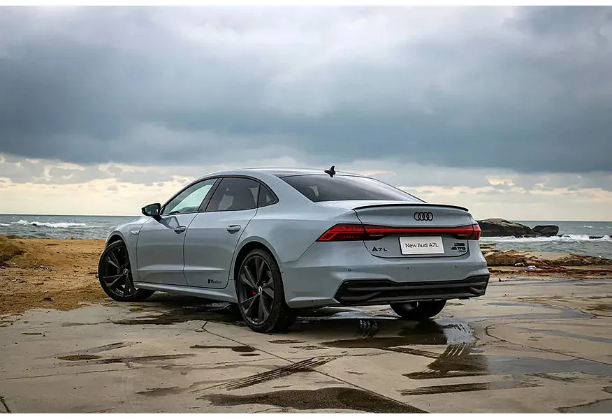 АВИЛОН - Audi A7 L 45 TFSI quattro (245 л.с.) RS Kit Racing Version Серый - slide 4