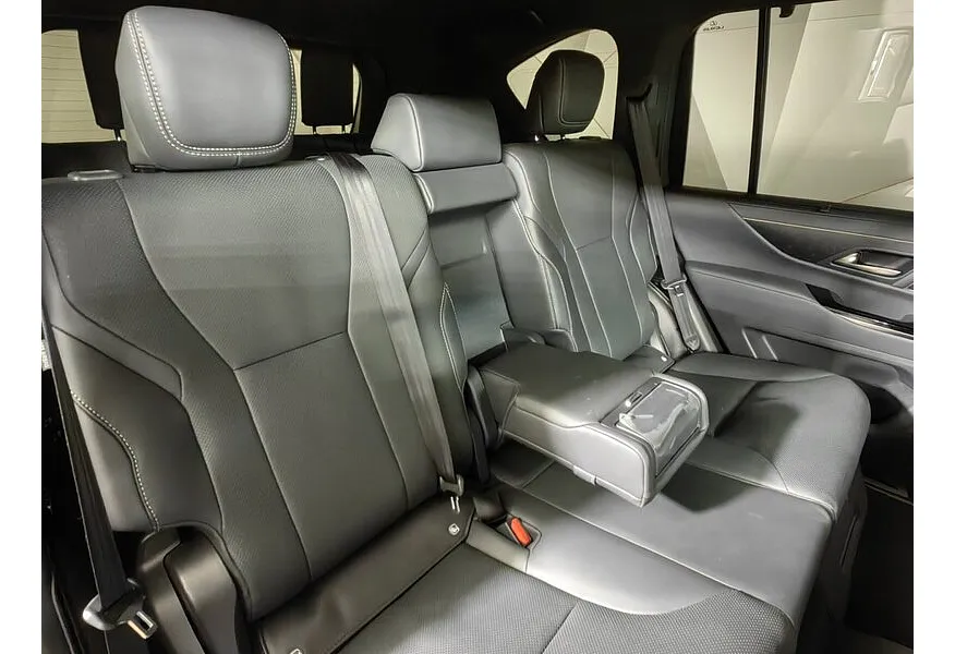 Lexus LX 500d 3.4 AT 4WD (299 л.с.) Active Черный в АВИЛОН. Слайд №17