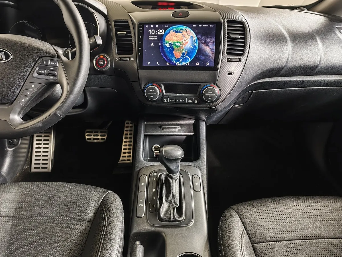 Kia Cerato 1.6 AT (130 л.с.) Коричневый в АВИЛОН. Слайд №15