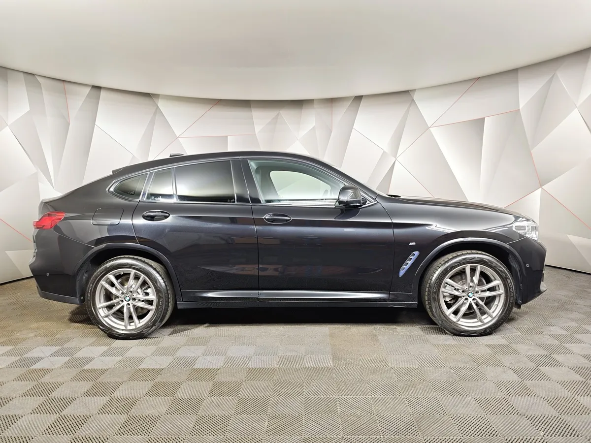 BMW X4 xDrive20i Steptronic (184 л.с.) M Sport Черный в АВИЛОН. Слайд №6