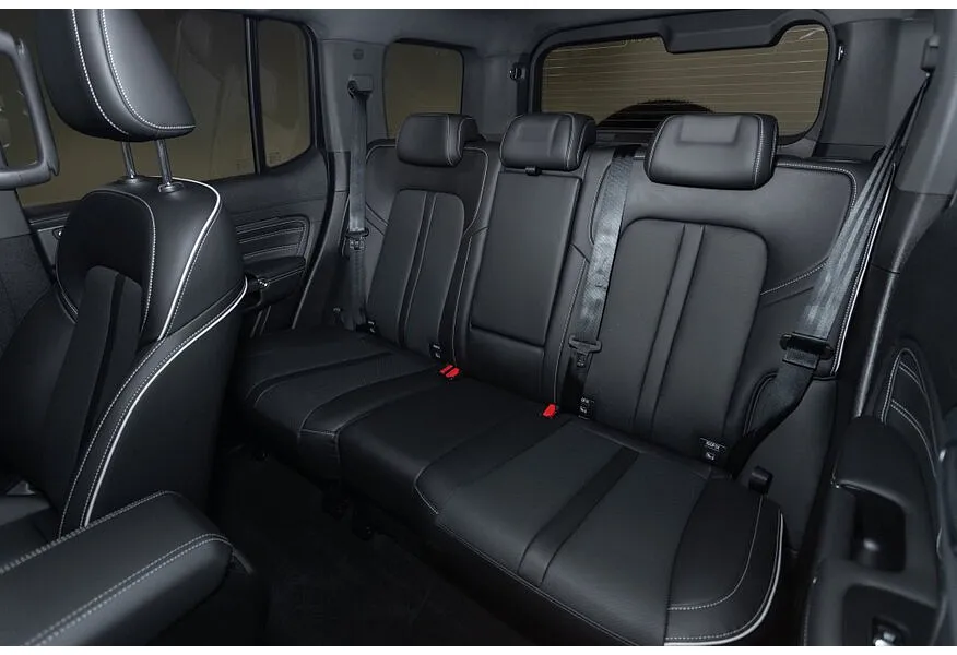 TANK 300 2.0T AT 4WD (220 л.с.) City Premium Серый в АВИЛОН. Слайд №8 TANK 300 2.0T AT 4WD (220 л.с.) City Premium Серый в АВИЛОН. Слайд №8