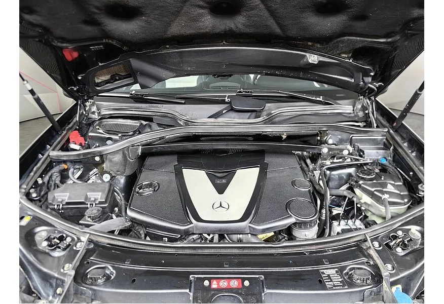 Mercedes-Benz GL 350 CDI BlueEFFICIENCY 7G-Tronic 4MATIC (224 л.с.) Черный в АВИЛОН. Слайд №11