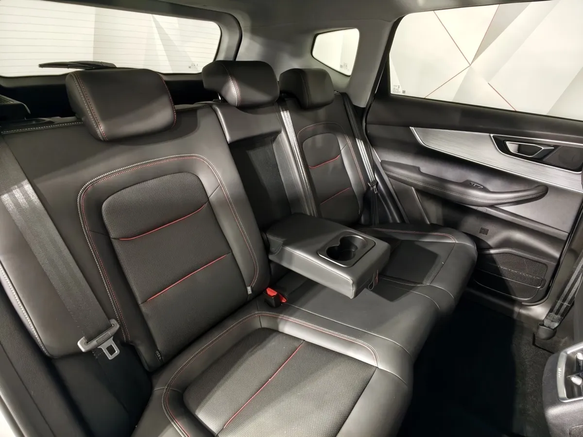 Chery Tiggo 7 Pro 1.5 CTV (147 л.с.) Elite Белый в АВИЛОН. Слайд №17