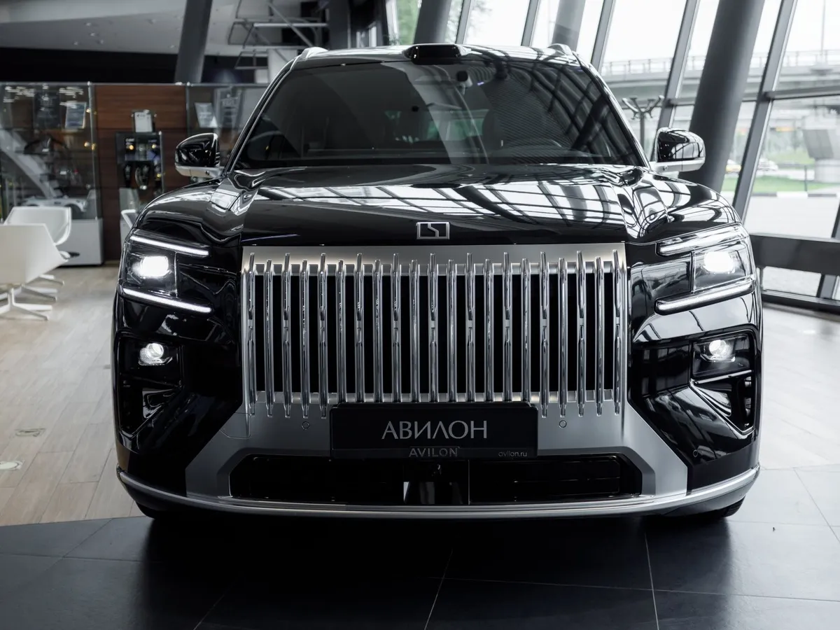 Zeekr 8X 2.0h AT 4WD (898 л.с.) Ultra+ Черный в АВИЛОН. Слайд №4