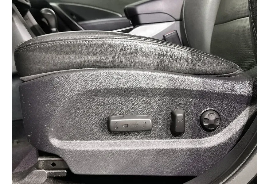 Hyundai Santa Fe 2.2 CRDi AWD 8AT (200 л.с.) High-Tech Exclusive Черный в АВИЛОН. Слайд №22