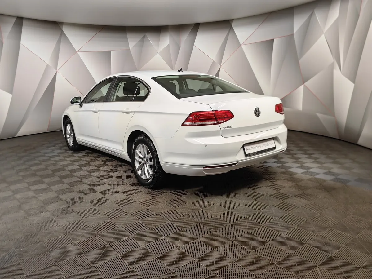 Volkswagen Passat 1.4 TSI BlueMotion DSG (150 л.с.) Comfortline Белый в АВИЛОН. Слайд №4