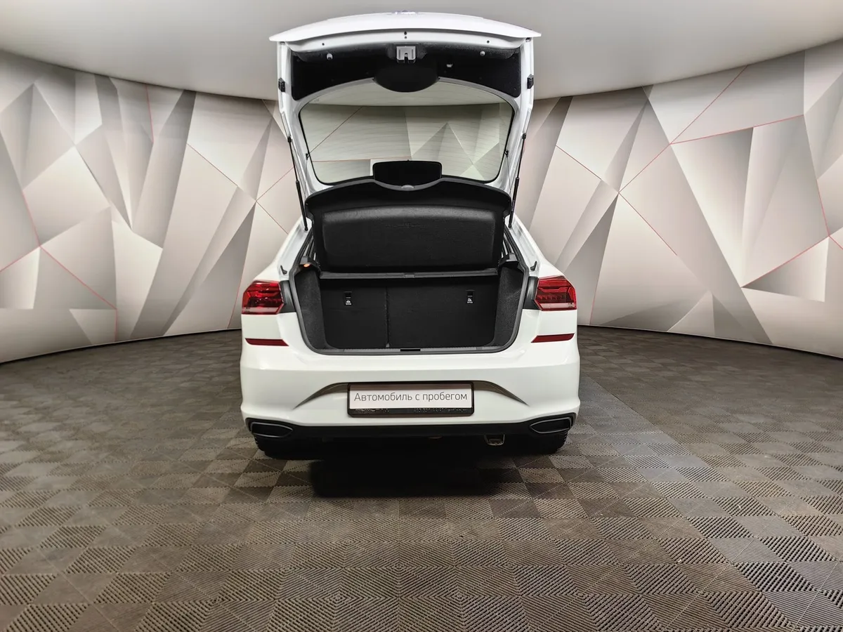 Volkswagen Polo 1.6 MPI AT (110 л.с.) Respect + Зимний Белый в АВИЛОН. Слайд №12