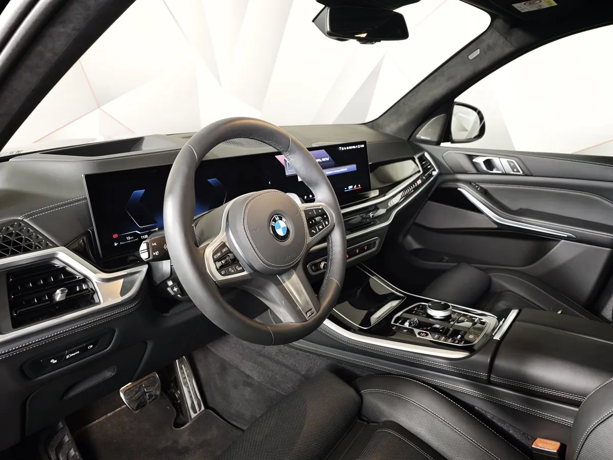 BMW X5 xDrive30d Steptronic (249 л.с.) M Sport Pro Черный в АВИЛОН. Слайд №11