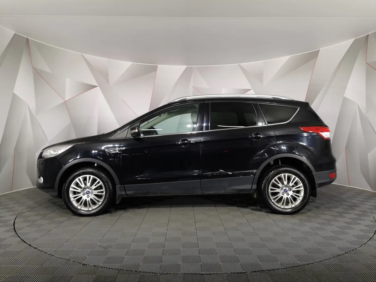 Ford Kuga 1.6 EcoBoost AT AWD (182 л.с.) Titanium Черный в АВИЛОН. Слайд №5