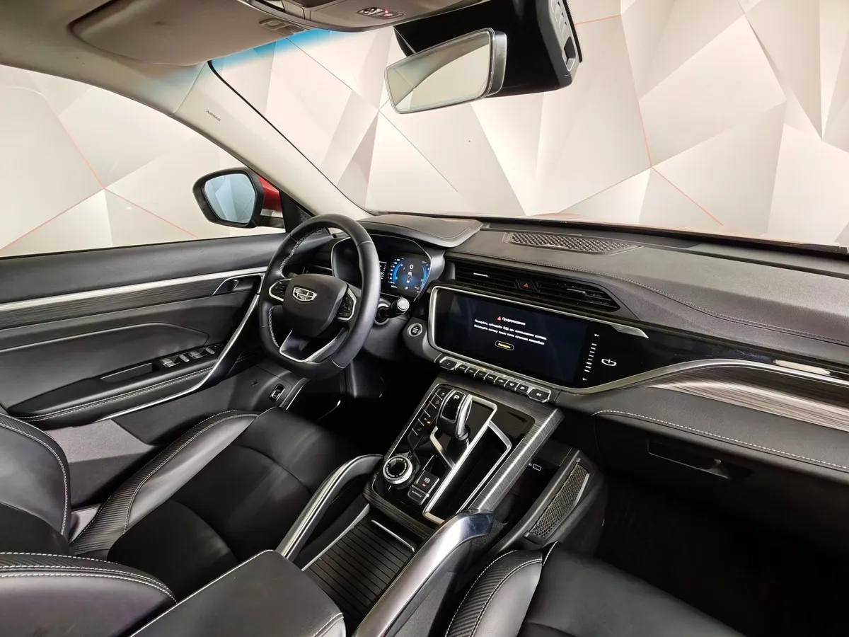 Geely Atlas Pro 1.5T 7DCT AWD (177 л.с.) Flagship+ Красный в АВИЛОН. Слайд №12