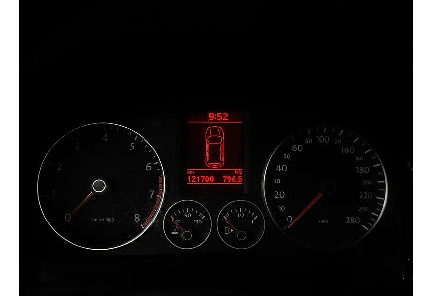 Volkswagen Scirocco 2.0 TSI DSG (210 л.с.) Черный в АВИЛОН. Слайд №15 Volkswagen Scirocco 2.0 TSI DSG (210 л.с.) Черный в АВИЛОН. Слайд №15