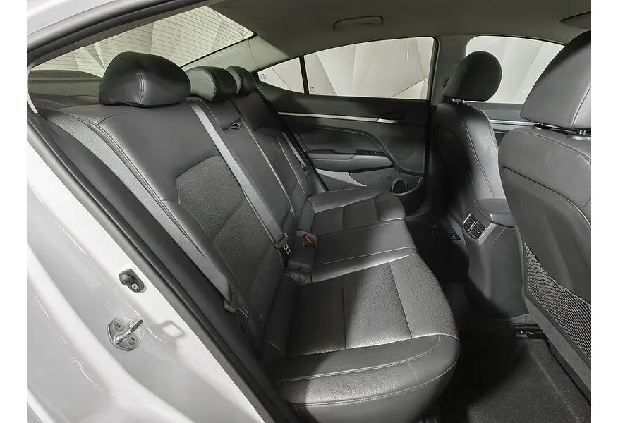 АВИЛОН - Hyundai Elantra 2.0 AT (150 л.с.) Family Белый - slide 10