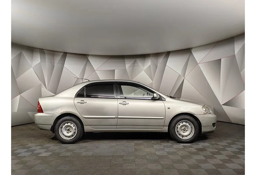 Toyota Corolla 1.6 MT (110 л.с.) Серебристый в АВИЛОН. Слайд №6