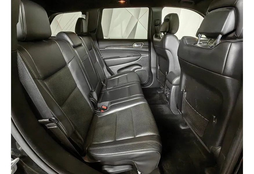 Jeep Grand Cherokee 3.0 TD AT (241 л.с.) Overland Черный в АВИЛОН. Слайд №14