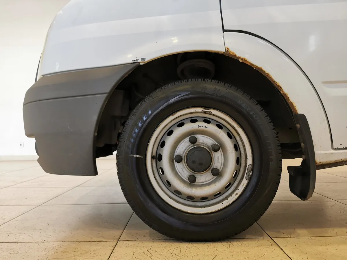 Ford Transit C/CAB 470(350)E Isothermal Box SVO 2.2 MT Белый в АВИЛОН. Слайд №9