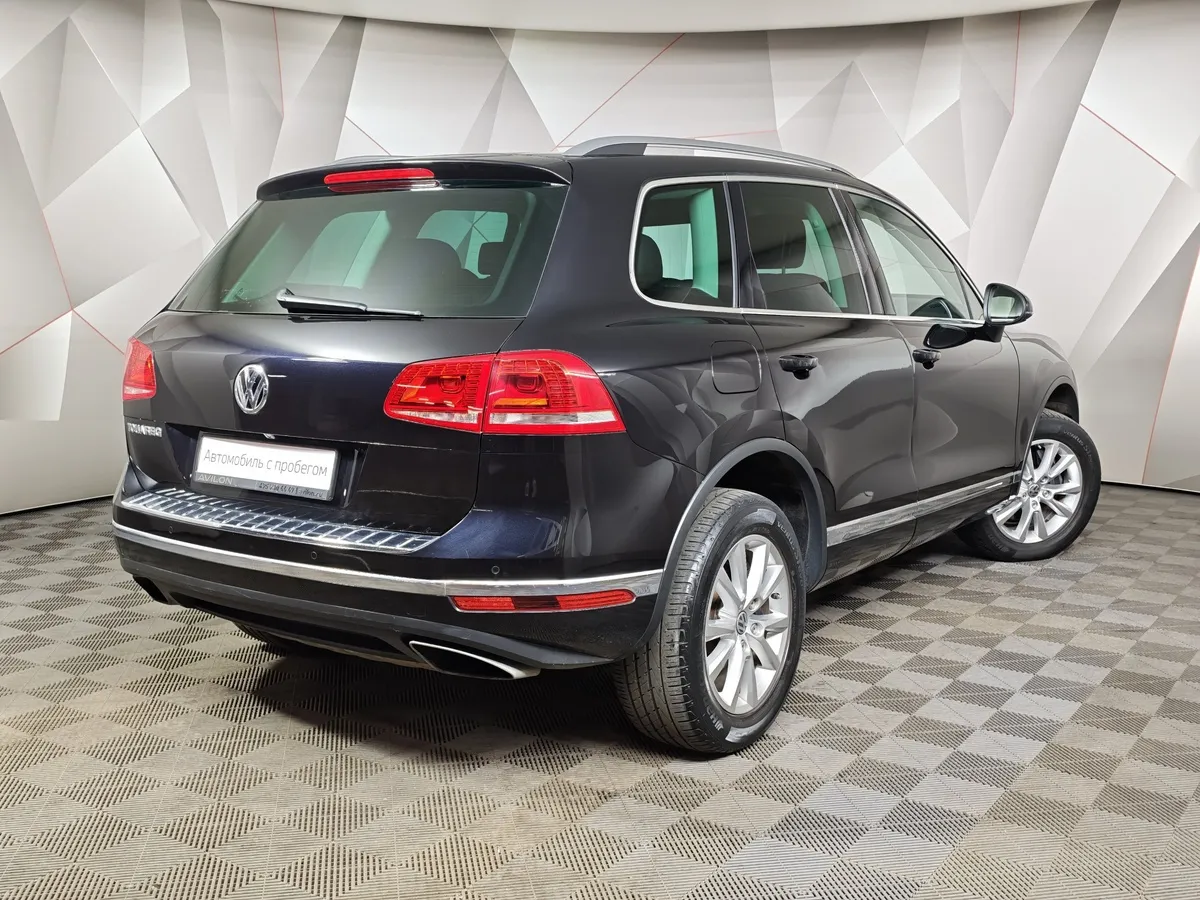 Volkswagen Touareg 2.0 TSI Tiptronic 4Motion (249 л.с.) Exclusive Черный в АВИЛОН. Слайд №2