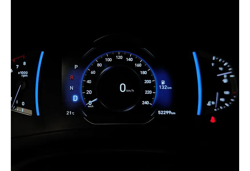 Hyundai Creta 2.0 AT 4WD (149 л.с.) Prestige Белый в АВИЛОН. Слайд №18