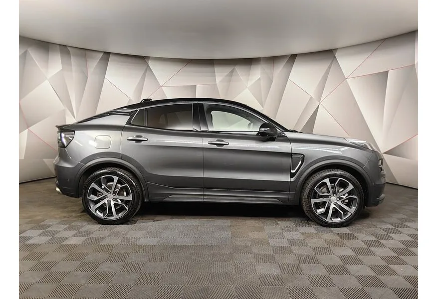 АВИЛОН - Lynk & Co 05 2.0 T5 Drive-E AT 4WD (254 л.с.) Halo Серый - slide 3