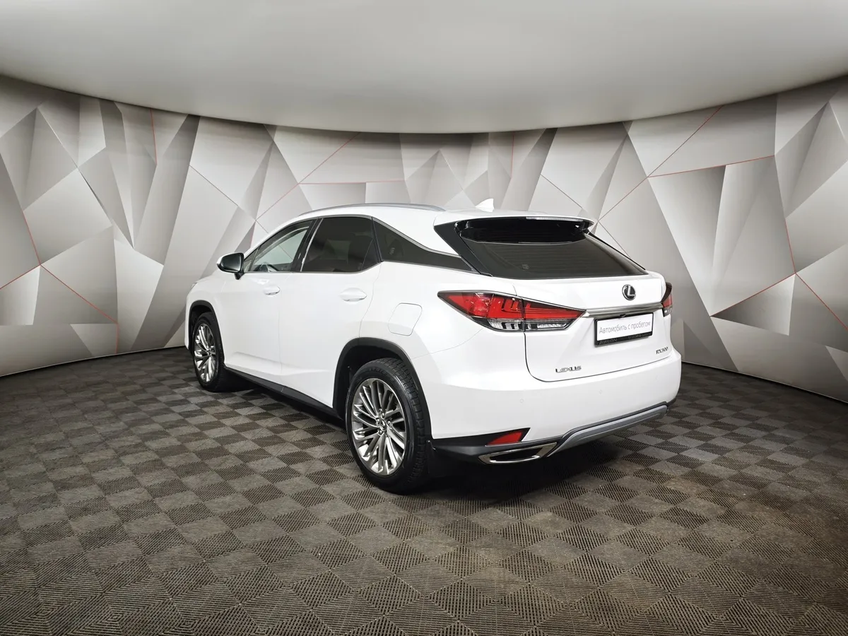 Lexus RX 2.0 AT AWD (238 л.с.) Executive Белый в АВИЛОН. Слайд №4