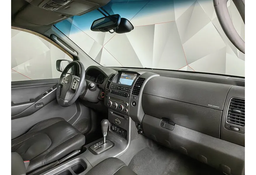 Nissan Pathfinder 4.0 AT (269 л.с.) Серебристый в АВИЛОН. Слайд №11