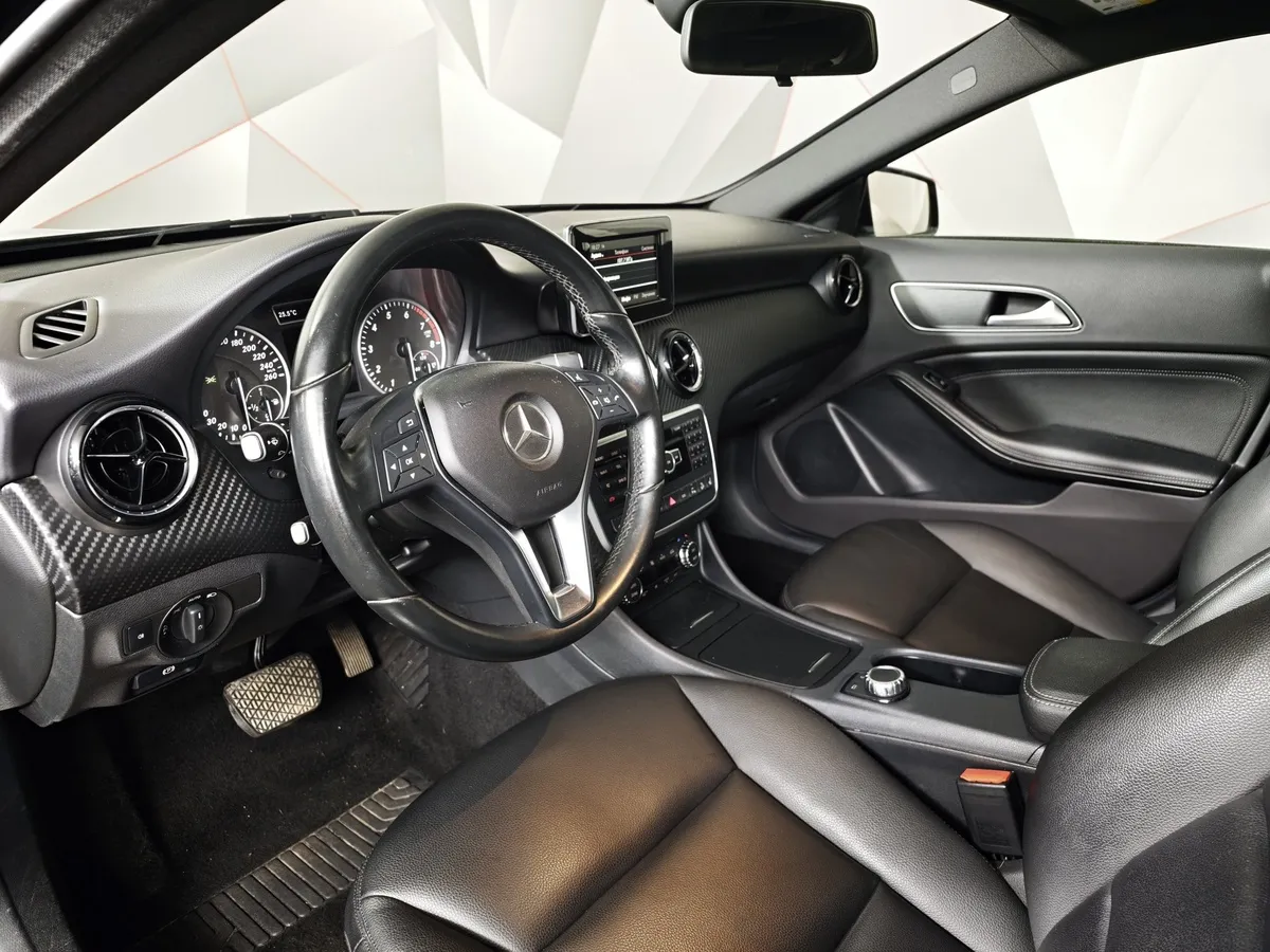Mercedes-Benz GLA 250 7G-DCT 4MATIC (211 л.с.) Особая серия Фиолетовый в АВИЛОН. Слайд №19