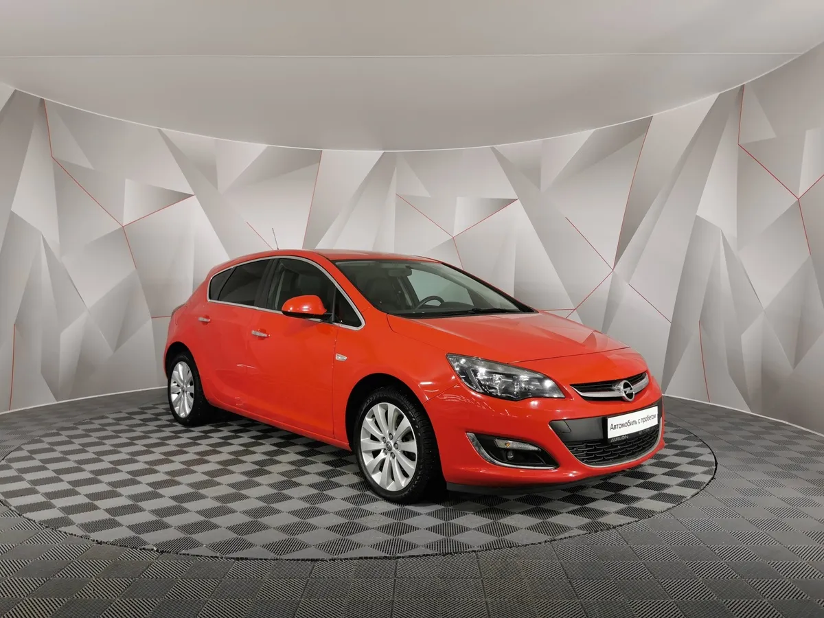 Opel Astra 1.6 AT (115 л.с.) Красный в АВИЛОН. Слайд №3