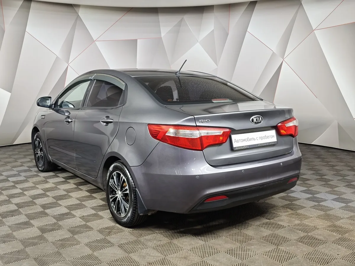 Kia Rio 1.6 MT (123 л.с.) Серый в АВИЛОН. Слайд №4