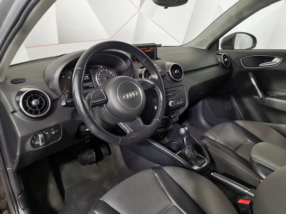 Audi A1 1.4 TFSI S-tronic (122 л.с.) Красный в АВИЛОН. Слайд №17