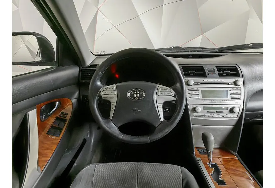 Toyota Camry 2.4 VVT-i AT (167 л.с.) Черный в АВИЛОН. Слайд №18