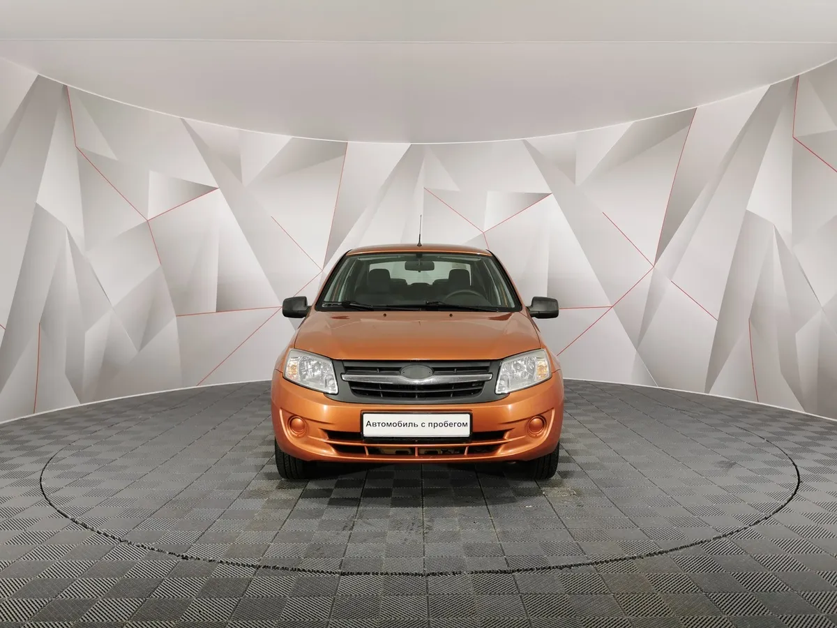 ВАЗ (Lada) Granta 1.6 AT 16кл (98 л.с.) Оранжевый в АВИЛОН. Слайд №7
