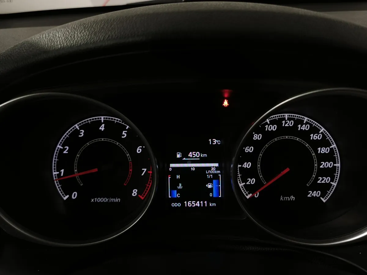 Mitsubishi ASX 1.6 MT 2WD (117 л.с.) Серый в АВИЛОН. Слайд №17