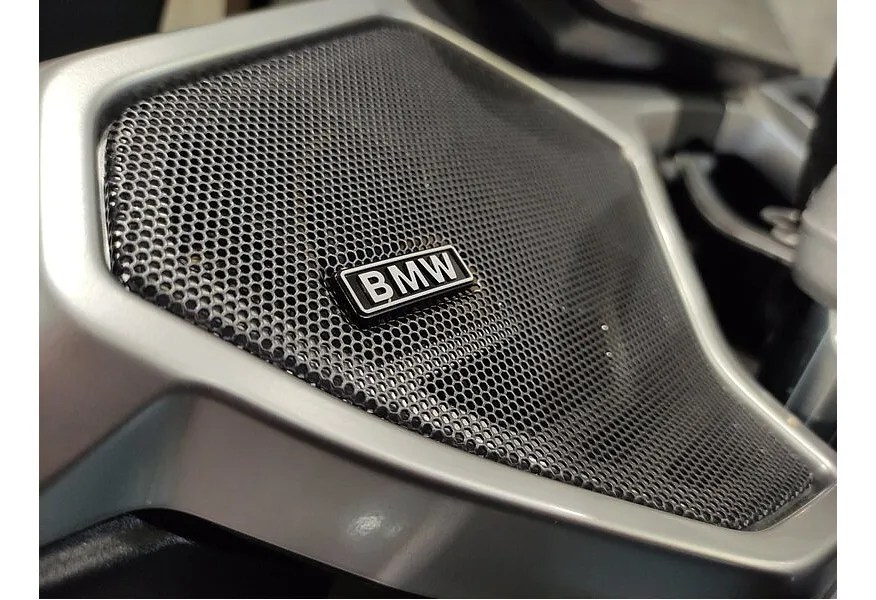 BMW Motorrad R 1300 RT 1300 см³ (145 л.с.) (145) 1300 Зеленый в АВИЛОН. Слайд №14