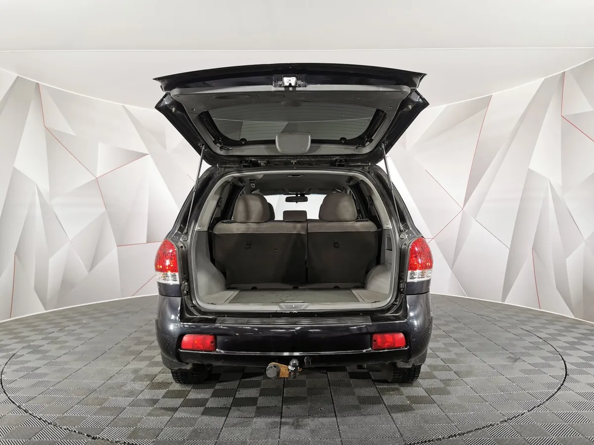 Hyundai Santa Fe 2.7 AT (173 л.с.) Черный в АВИЛОН. Слайд №10