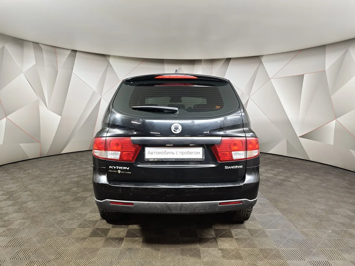 SsangYong Kyron 2.3 MT 4WD (150 л.с.) Черный в АВИЛОН. Слайд №8