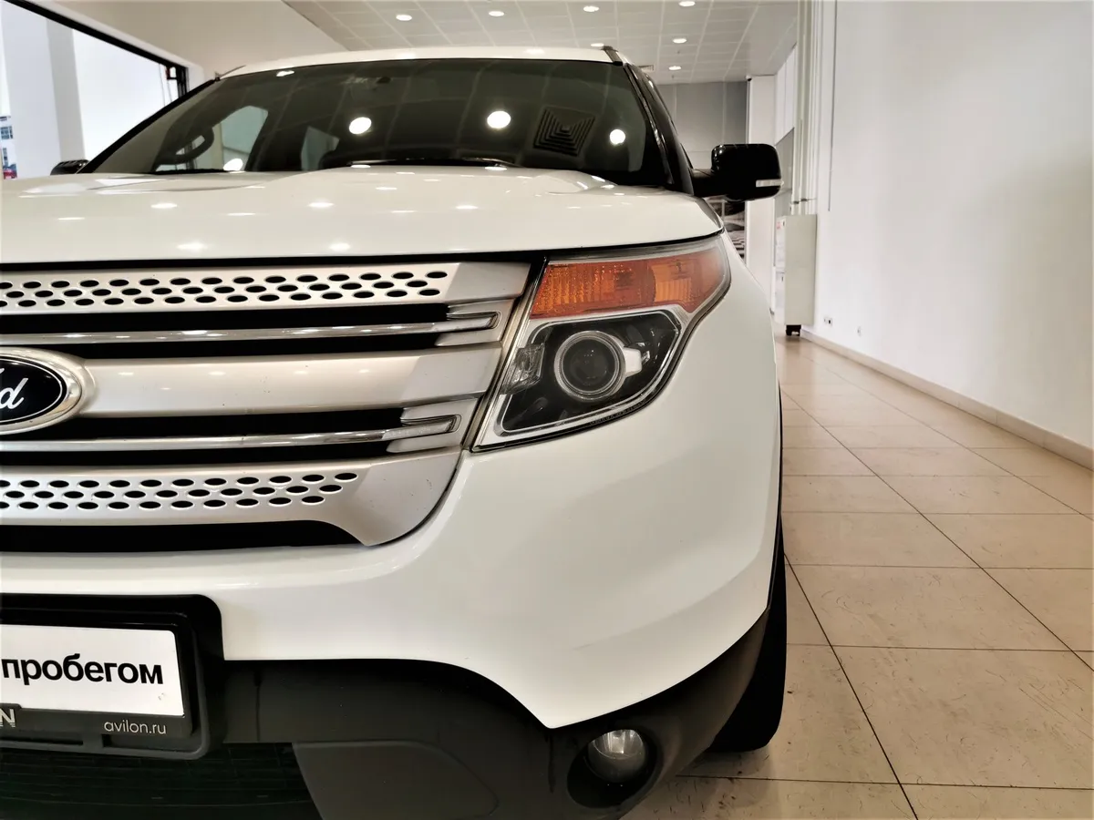 Ford Explorer 3.5 SelectShift 4WD (249 л.с.) Limited Plus Белый в АВИЛОН. Слайд №10