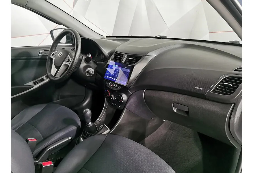 Hyundai Solaris 1.6 MT (123 л.с.) Active Голубой в АВИЛОН. Слайд №13