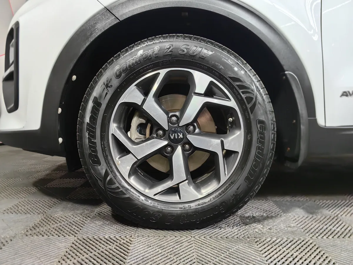 Kia Sportage 2.0 MPI AT 4WD (150 л.с.) Comfort Белый в АВИЛОН. Слайд №9