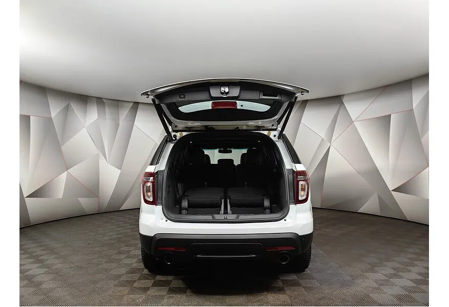 Ford Explorer 3.5 EcoBoost SelectShift 4WD (345 л.с.) Sport Белый в АВИЛОН. Слайд №12