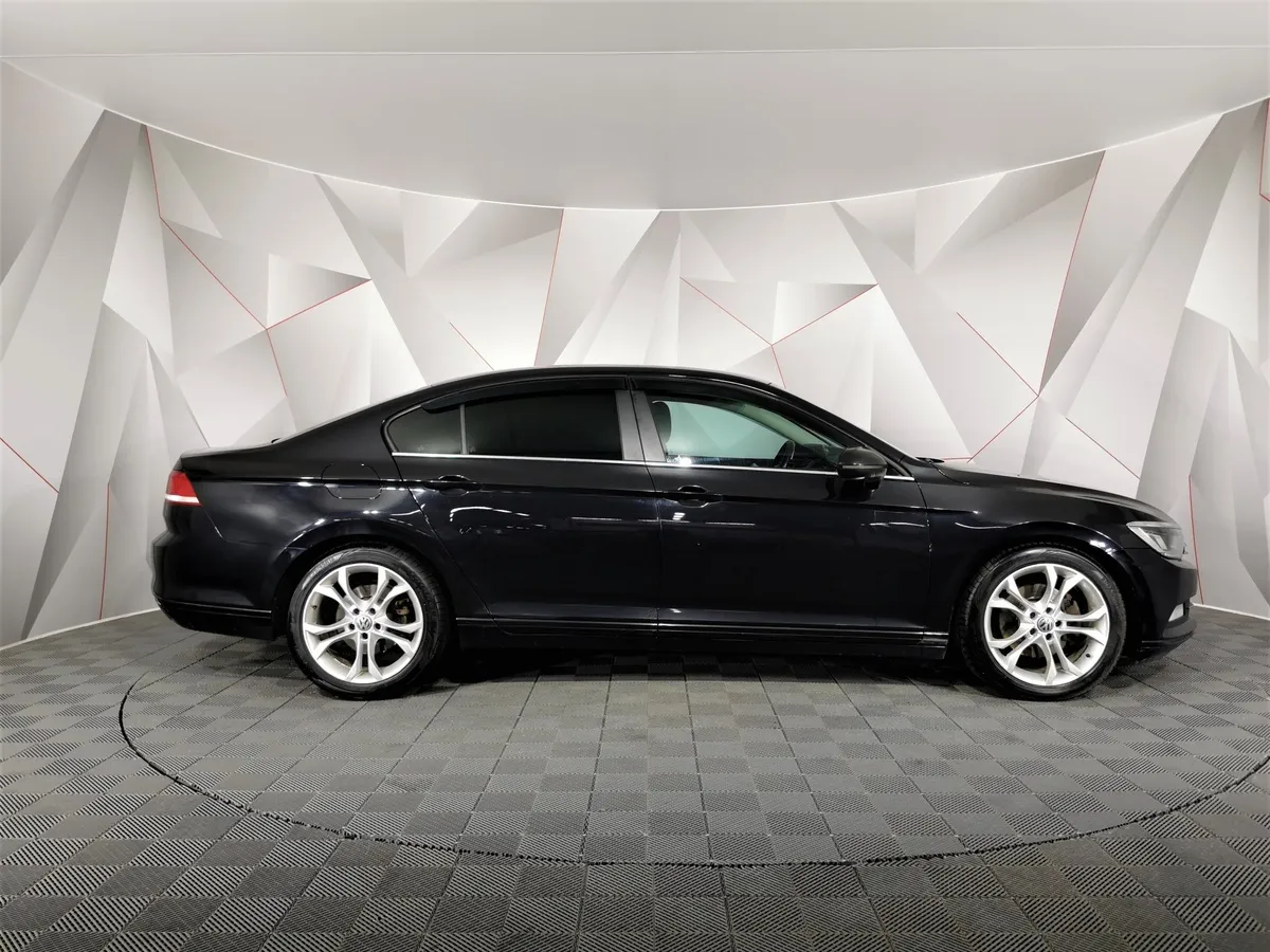 Volkswagen Passat 1.8 TSI BlueMotion DSG (180 л.с.) Comfortline Черный в АВИЛОН. Слайд №6