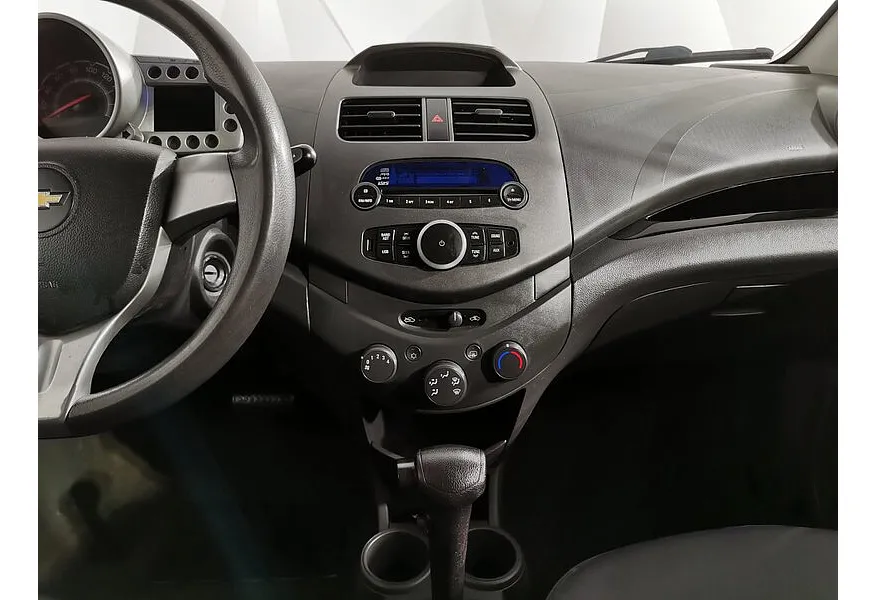 Chevrolet Spark 1.0 AT (68 л.с.) LS Синий в АВИЛОН. Слайд №15