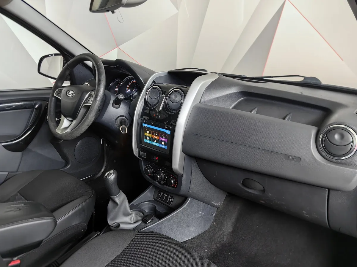 ВАЗ (Lada) Largus 1.6 MT 16 кл (5 мест) (105 л.с.) Белый в АВИЛОН. Слайд №13