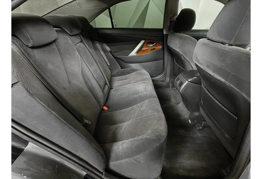 Toyota Camry 2.4 VVT-i AT (167 л.с.) Черный в АВИЛОН. Слайд №14