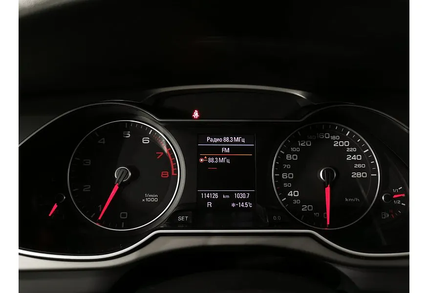 Audi A4 1.8 TFSI multitronic (170 л.с.) Белый в АВИЛОН. Слайд №18