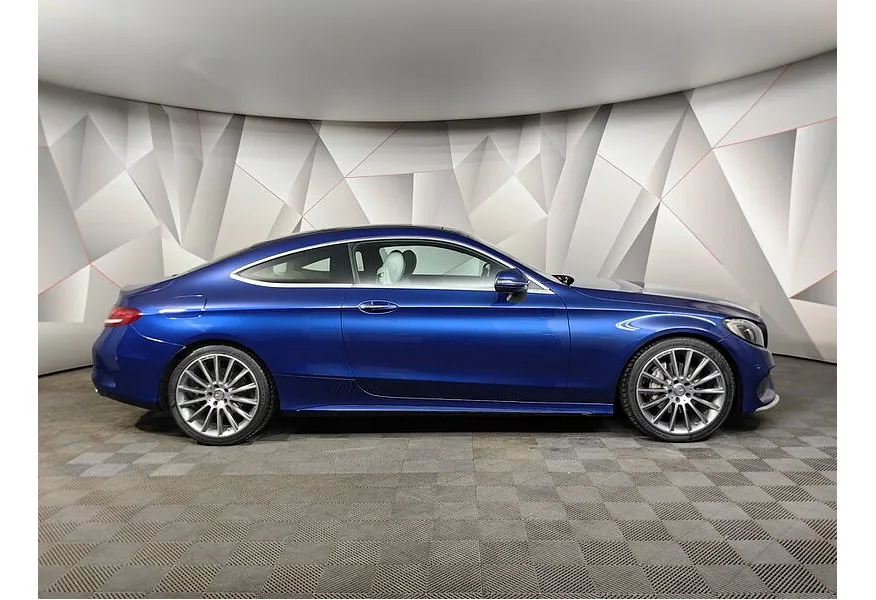 Mercedes-Benz C-Класс C 200 4Matic 9G-Tronic (184 л.с.) Особая серия Синий в АВИЛОН. Слайд №6