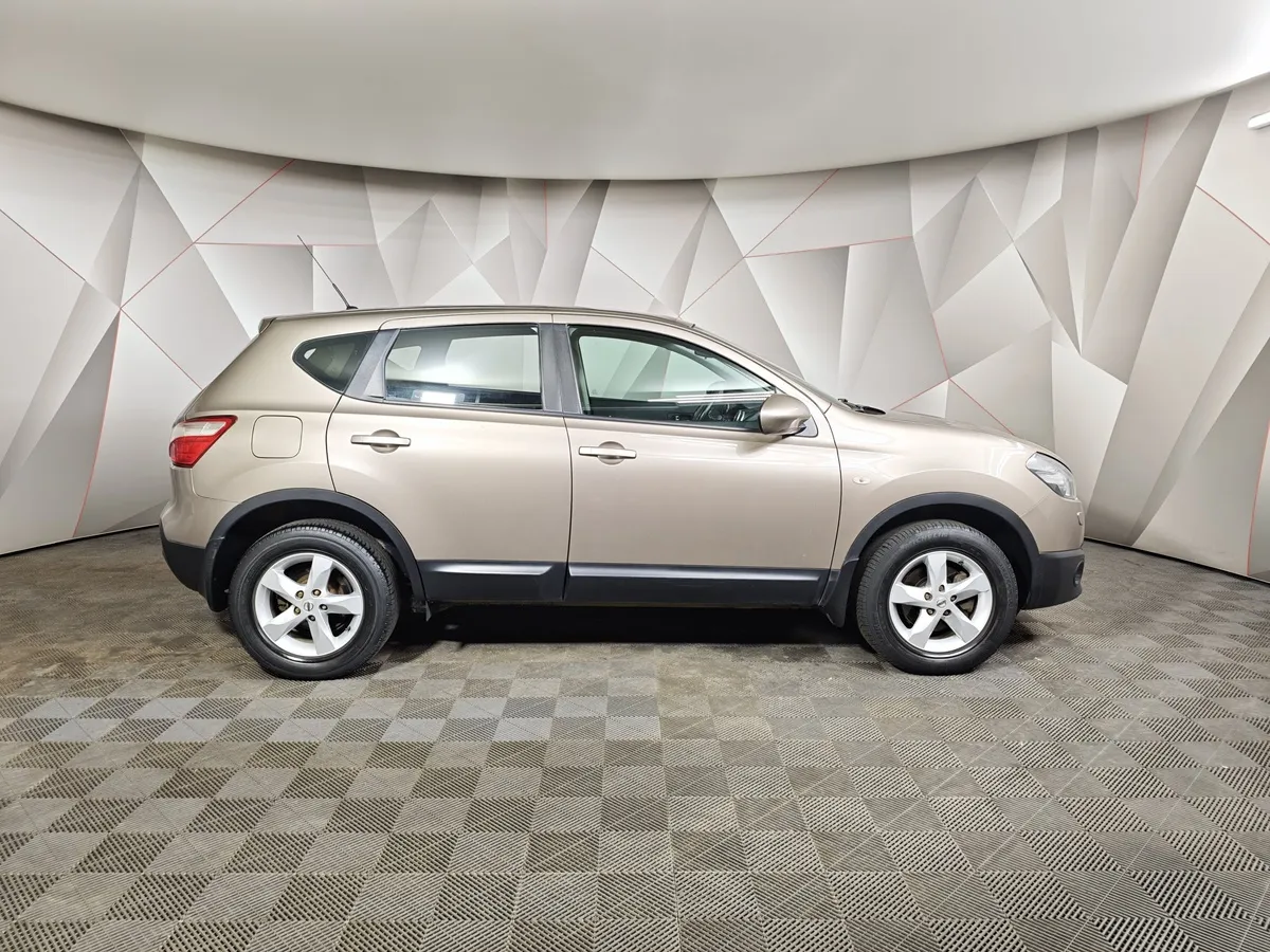 Nissan Qashqai 1.6 CVT FWD (117 л.с.) SE Коричневый в АВИЛОН. Слайд №6