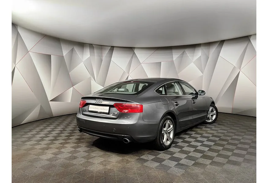 Audi A5 1.8 TFSI multitronic (144 л.с.) Серый в АВИЛОН. Слайд №8