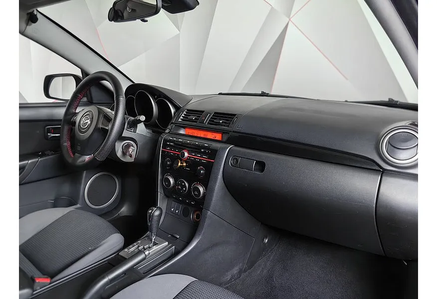 Mazda 3 1.6 AT (105 л.с.) Черный в АВИЛОН. Слайд №12