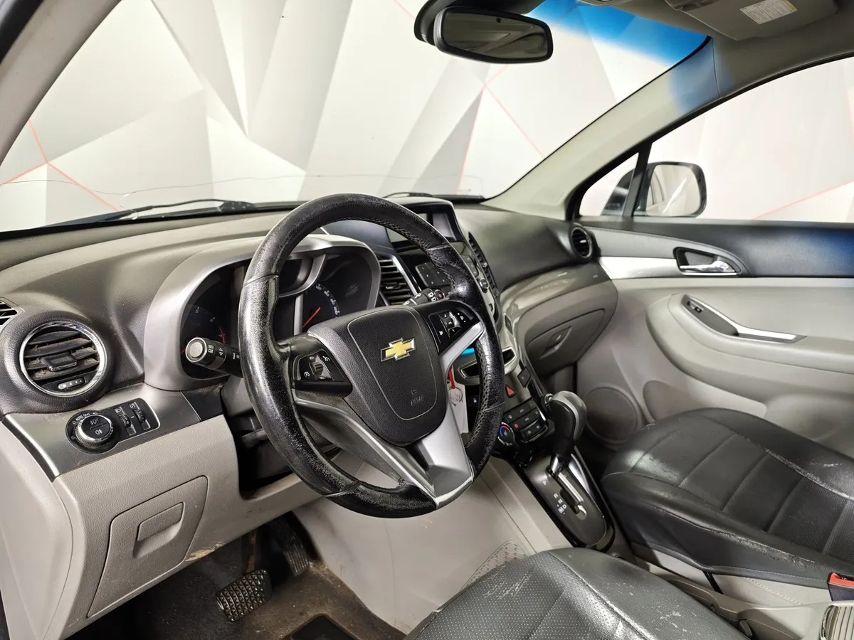 Chevrolet Orlando 1.8 AT (141 л.с.) Черный в АВИЛОН. Слайд №16